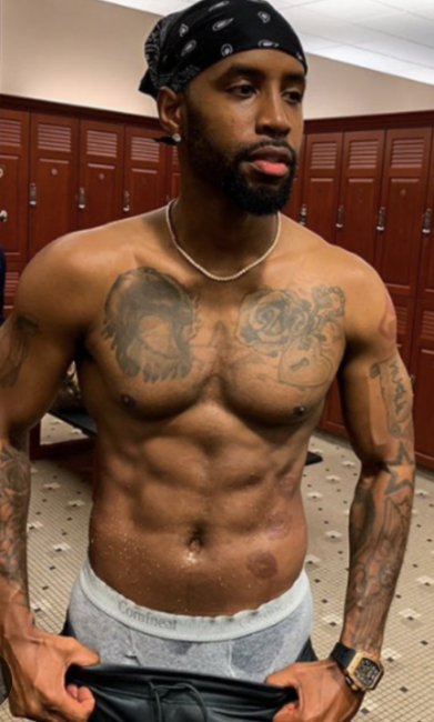 Highest Paid OnlyFans Creators Safaree Samuels standing shirtless